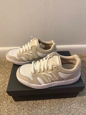 New Balance Kids Beige and White Low-Top Sneakers